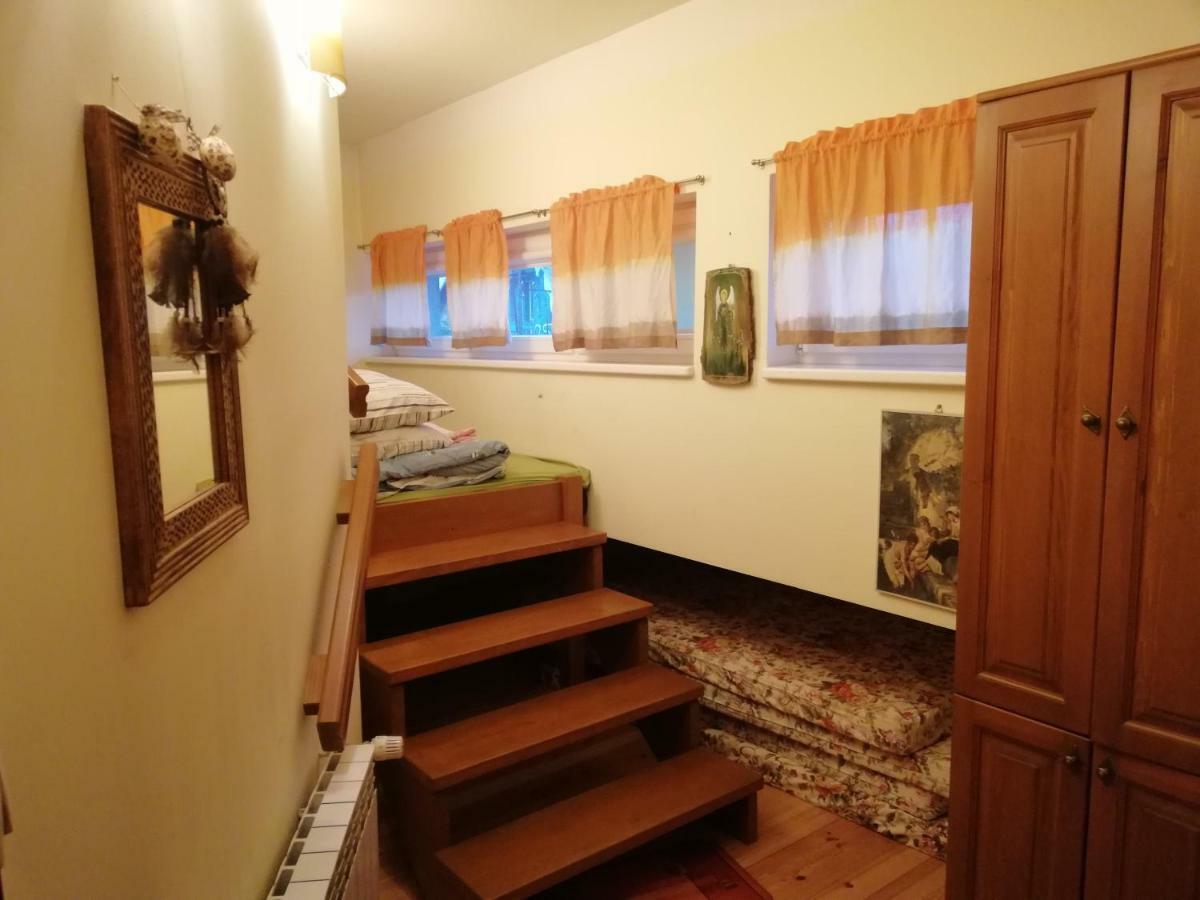 Pokoje Goscinne Lalaj Bolecin Екстериор снимка